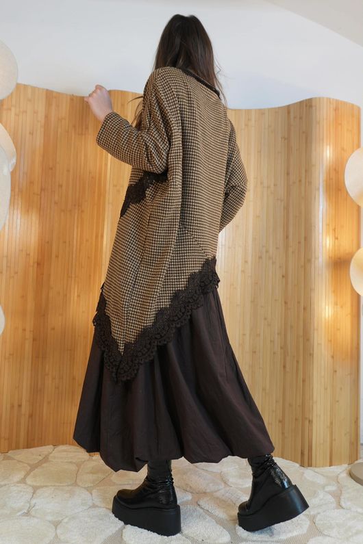 Elena Herringbone Slant Lace Top Chocolate